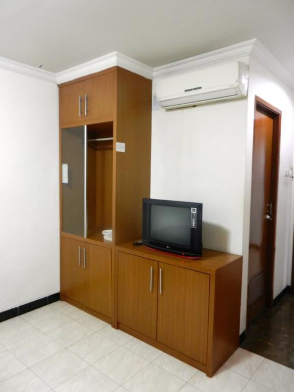 Karsa Utama Hotel Jakarta Chambre photo