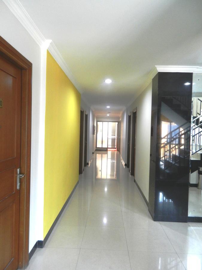 Karsa Utama Hotel Jakarta Extérieur photo